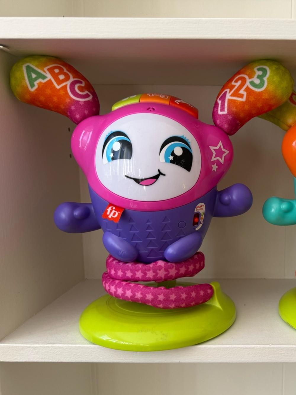 Fisher-Price DJ Bouncing Beats Pink